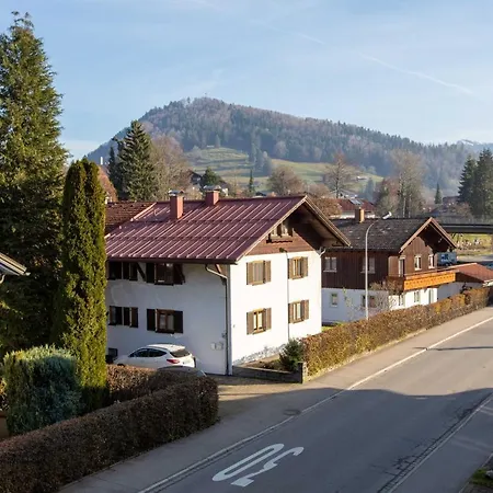 아파트 5 Sterne Ferienwohnung Moritz *